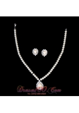 Vintage Style Pearl With Rhinestone Drop Necklace And Earring Set