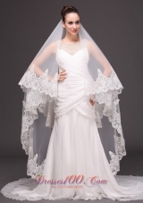 Two-tier Tulle Wedding Veil With Appliques Decorate