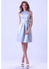 Bateau Silver Bridesmaid Dresses With Hand Made Flower Knee-length