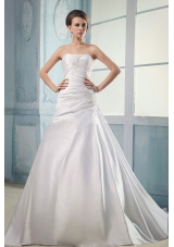 2013 Elegant Wedding Dress With Appliques and Ruching Court Train A-line