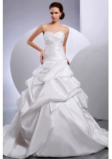 2013 Wedding Dress With Sweetheart Ruching and Pick-ups Chapel Train For Custom Made