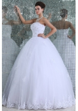 Ball Gown Strapless Floor-length Wedding Dress with Appliques