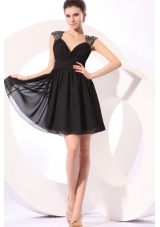 Black Straps Beaded Short Prom Dress with Mini-length