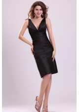 Black Column V-neck Knee-length Ruching Taffeta Prom Dress