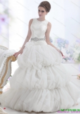 2015 Luxurious Scoop Wedding Dress with Beading