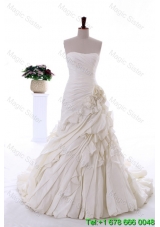 Exquisite Hand Made Flowers and Ruffles Wedding Dresses with Brush Train