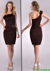 Popular Column One Shoulder Hand Crafted and Ruched Side Zipper Short Bridesmaid Dress in Brown