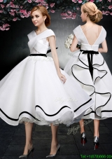 2017 Cheap V Neck Cap Sleeves White and Black Prom Dress in Tea Length
