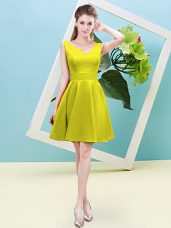 Yellow Sleeveless Ruching Mini Length Court Dresses for Sweet 16