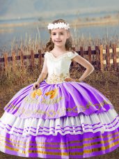 Sleeveless Satin Floor Length Lace Up Girls Pageant Dresses in Lavender with Embroidery