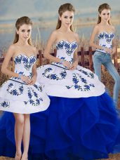 Exquisite Royal Blue Three Pieces Embroidery and Ruffles and Bowknot Vestidos de Quinceanera Lace Up Tulle Sleeveless Floor Length