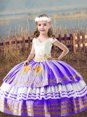 Off The Shoulder Sleeveless Child Pageant Dress Floor Length Embroidery Lavender Satin