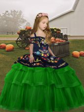 Straps Sleeveless Tulle Girls Pageant Dresses Embroidery and Ruffled Layers Lace Up