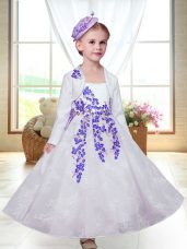 Dramatic Sleeveless Lace Ankle Length Zipper Flower Girl Dresses for Less in White with Embroidery