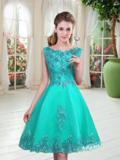 Scoop Sleeveless Tulle Homecoming Dress Beading and Appliques Lace Up