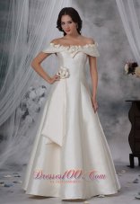 Waukee Iowa Beaded Decorate Off The Shoulder Hand Made Flower A-line Floor-length Wedding Dress For 2013
