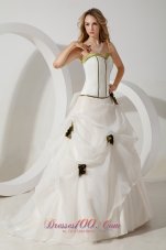 White Ball Gown Sweetheart Brush Train Organza Hand Made Flowers Wedding Dress