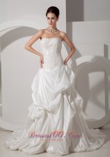 Exquisite A-line Strapless Wedding Dress Court Train Taffeta Appliques