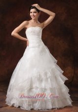 Ruffles Layered and Lace Decorate Bust For 2013 Wedding Dress