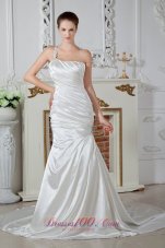 Luxurious Mermaid One Shoulder Brush Train Taffeta Beading Wedding Dress