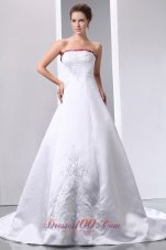 Luxurious Wedding Dress A-line Embroidery With Beading Strapless Chapel Train Satin