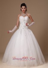 Beaded And Appliques Decorate Waist Sweetheart Tulle Church Custom Made Wedding Dress