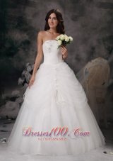 Remarkable A-line Strapless Floor-length Tulle Hand Made Flowers Wedding Dress