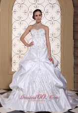 A-line Embroidery Wedding Dress For 2013 Custom Made Pick-ups Taffeta Chapel Train Gown