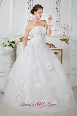 Elegant Ball Gown Strapless Floor-length Tulle Beading Wedding Dress