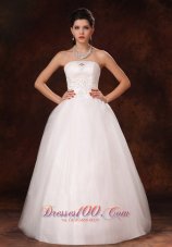 2013 New Arrival Strapless Appliques And Beading Church Wedding Dress For Custom Made