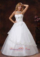 Embroidery and Beading Decorate Bodice Strapless Floor-length Tulle and Taffeta A-line 2013 Wedding Dress