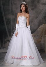 Elegant A-Line / Princess Sweetheart Wedding Dress Organza Beading Floor-length