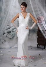 Hampton Iowa V-neck Lace Decorate Bodice Sash Bowknot Brush Train Wedding Dress For 2013