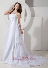 Beautiful A-line / Princess Strapless Wedding Dress Satin and Organza Embroidery Court Train