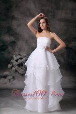 Modest A-line Strapless Low Cost Wedding Dress Organza Hand Made Flower Floor-length