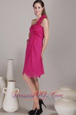 2013 Hot Pink Empire One Shoulder Knee-length Chiffon Hand Flowers Bridesmaid Dress
