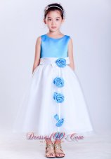 Pretty Customize White and Baby Blue A-line Scoop Hand Made Flowers Flower Girl Dress Tea-length Taffeta and Organza