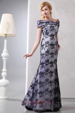 2013 Modest Black and White Prom Dress Mermaid Off The Shoulder Floor-length Lace
