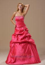 Clearence Coral Red In Lansing Michigan City For 2013 Dama Dresses for Quinceanera With Appliques Decorate Bust