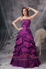 Clearence Purple V-neck and Ruched Bodice For Modest Bridesmaid Dress