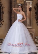 Discount Romantic White Quinceanera Dress Strapless Satin and Tulle Embroidery Ball Gown