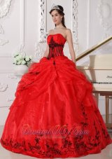 Beautiful Red and Black Quinceanera Dress Strapless Floor-length Organza Appliques Ball Gown Fashion