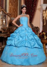 Perfect Aqua Blue Quinceanera Dress Strapless Taffeta and Organza Beading Ball Gown Plus Size