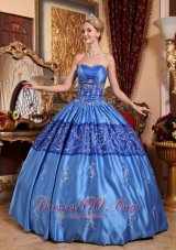 Cheap Gorgeous Blue Quinceanera Dress Sweetheart Taffeta Embroidery Ball Gown