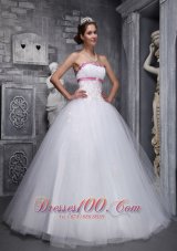 Elegant White Sweet 16 Dress Strapless Taffeta and Tulle Beading and Appliques Ball Gown  for Sweet 16