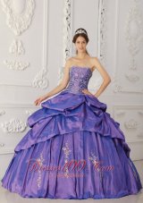 Elegant Purple Quinceanera Dress Strapless Taffeta Embroidery and Beading Ball Gown