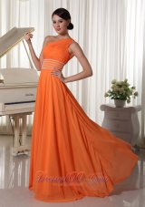 On Sale Orange Chiffon One Shoulder Prom Dress With Ruch and Beaded Decorate Waist Brush Train