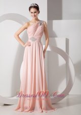 2013 Gorgeous Baby Pink Empire One Shoulder Prom Dress Chiffon Ruch and Beading Brush Train