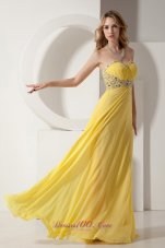 2013 Beautiful Yellow Sweetheart Chiffon Prom Dress with Silver Beading