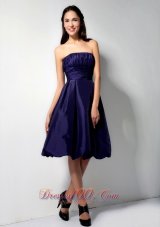 Purple A-Line / Princess Strapless Knee-length Taffeta Ruch Bridesmaid Dress